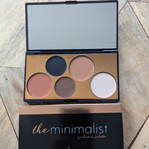 Brand New Elcie Cosmetics “The Minimalist” Eyeshadow Palette - Picture 1 of 4